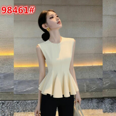 法式小资温柔米杏色上衣女2026夏季高端洋气减龄独特漂亮掐腰衬衫