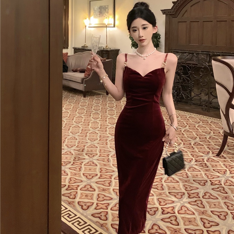 실사 봄 레트로 고급 센스 슬림해 보이는 벨벳 슬립 드레스 로얄 자매 바람 몸매 가꾸기 타이트 스커트 바지 스커트