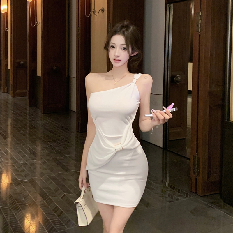 실사 나비 매듭 비스듬한 어깨 민소매 드레스 섹시함 순수한 욕망 타이트 슬림해 보이는 핫걸 오프숄더 타이트 스커트 미니 스커트