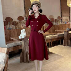 批发实拍 新款拼色收腰针织<b class='q'>连衣裙</b>女秋冬新款高级感假两件显瘦打底裙