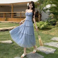 批发法式甜美粉色高腰吊带裙子夏季掐腰a字<b class='q'>连衣裙</b>收腰显瘦海边度假风