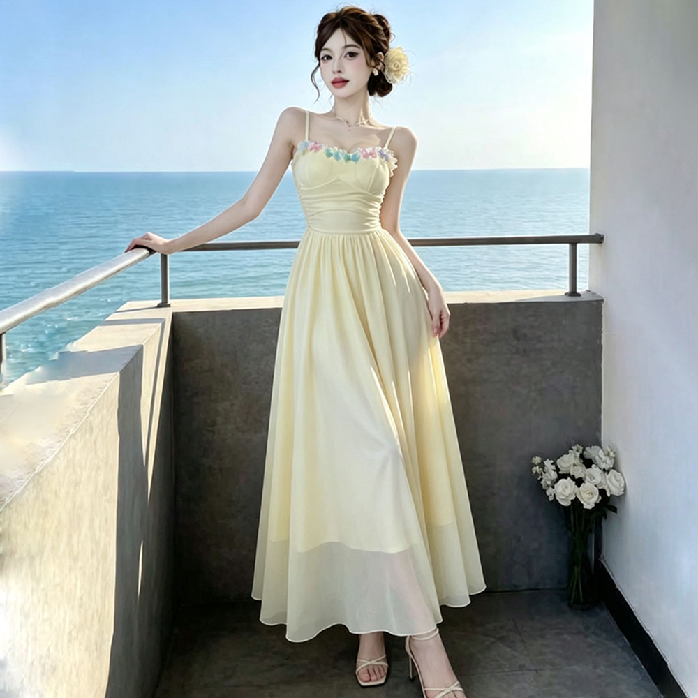 실사 해변가 휴가 바람 백리스 슬립 여성 드레스 여름 새로운 망사 3 차원 나비 슬립 드레스 롱 스커트