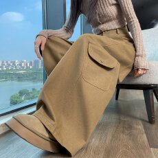 批发<b class='q'>实拍</b>2025秋冬新款休闲<b class='q'>裤</b>潮酷运动<b class='q'>裤</b>女加绒弯刀<b class='q'>裤</b>工<b class='q'>装</b><b class='q'>裤</b>高腰阔腿<b class='q'>裤</b>