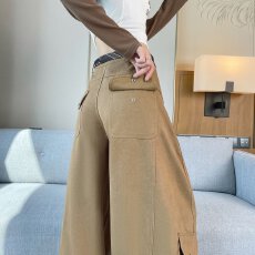 批发实拍2025秋冬新款直筒复古运动裤弯刀裤<b class='q'>工装裤</b>高腰阔腿休闲裤<b class='q'>女</b>