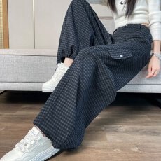 批发实拍2025秋冬新款毛呢高腰束脚阔腿两穿休闲裤格子弯刀<b class='q'>工装裤</b><b class='q'>女</b>