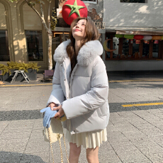 批发实拍狐狸大毛领连帽短款羽绒服女2025年冬季韩版宽松加厚保暖外套