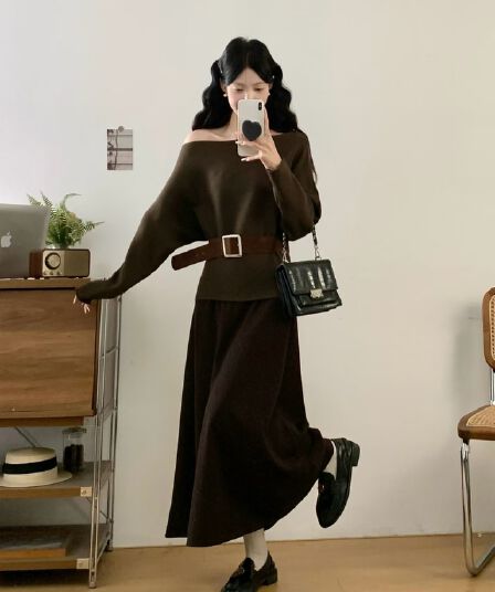 실사 빅 사이즈 프랑스식 레트로 긴팔 만나는 반신 스커트 여성복 가을 겨울 몸매 가꾸기 품격 착용 가져 가라. 전체 집합