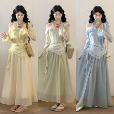 批发实拍春夏套装女<b class='q'>大码</b>微胖mm一字领立体花朵上衣半身裙子两件套