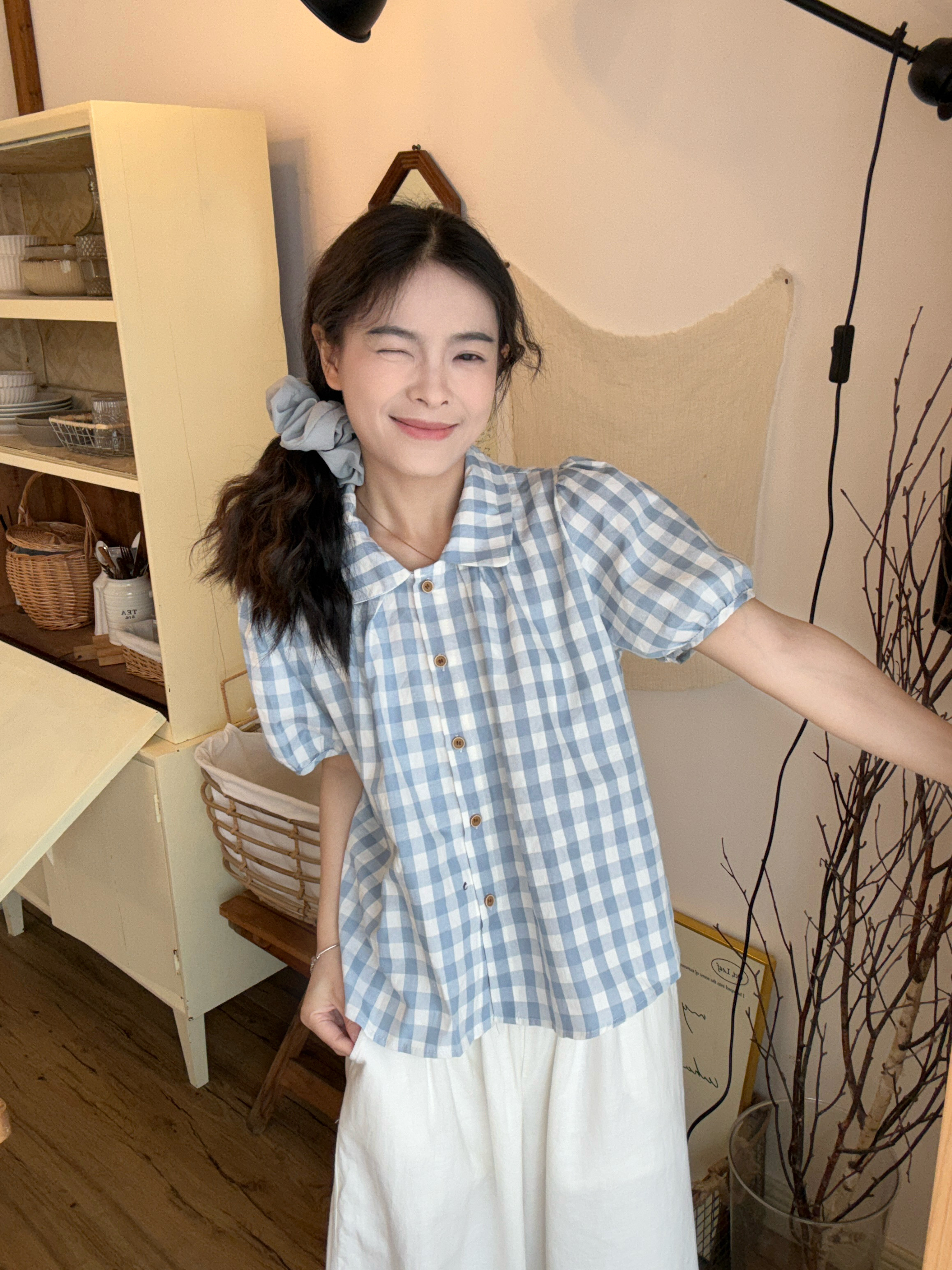 실사 정가 달콤함 Chic 거품 소매 여성 셔츠 디자인 센스 작은 대중 체크무늬 연령 감소 베이비 칼라 맨위