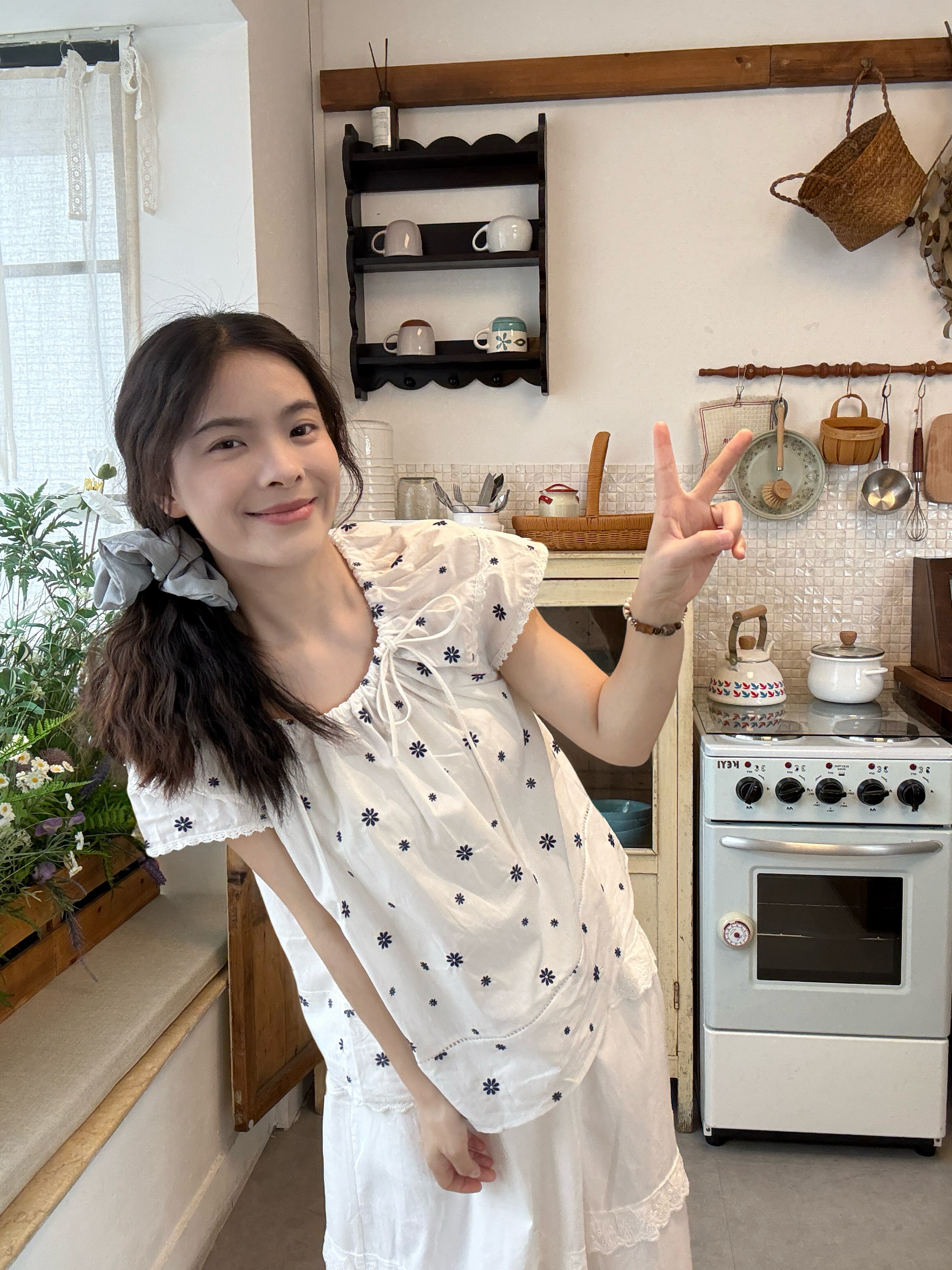 실사 정가 한국 스타일 2026 년 여름 작은 청신 날다 소매 레이스 측면 꽃무늬 자수 캐주얼 면 린넨 맨위