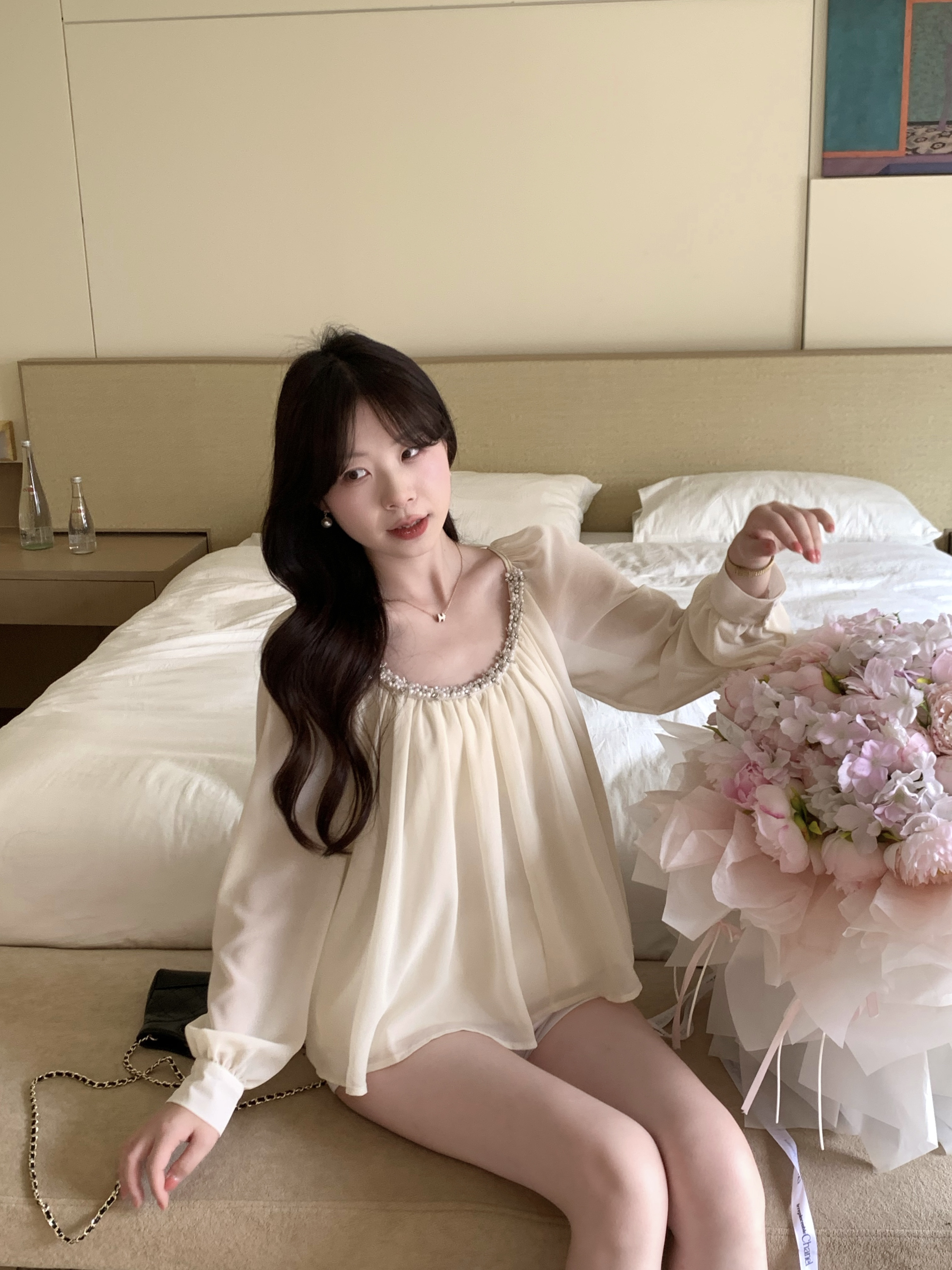실사 정가 2026 봄 무거운 작업 스팽글 펌프 Pleat 백리스 쉬폰 셔츠 레이스업 순수한 욕망 맨위