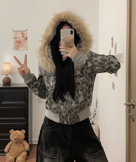 실사 레오파드 무늬 모피 칼라 후드 티 스웨터 여성 코트 봄 가을 쇼트 스타일 아메리칸 레트로 지퍼 오픈 가디건 맨위 트렌디