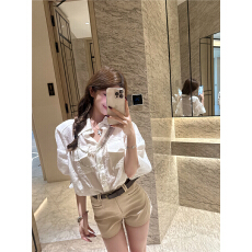 批发实拍薄款长袖宽松防晒衬衫+老钱百搭包臀短裤套装女