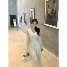 批发实拍长袖露肩荡领<b class='q'>雪纺</b>衬衫上衣+宽松压褶高腰阔腿<b class='q'>长裤</b>套装女