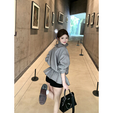 批发实拍条纹收腰抽绳秋外套女