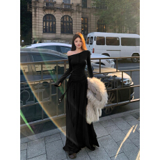 批发实拍秋季复古性感新款内搭伴侣长袖斜肩显瘦长款<b class='q'>连衣裙</b>女