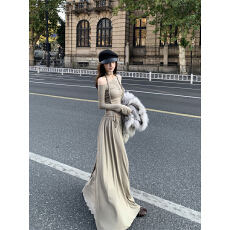 批发实拍春季复古性感新款内搭伴侣长袖斜肩显瘦长款<b class='q'>连衣裙</b>女