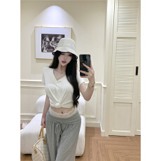 批发实拍夏季性感打结V领小众短上衣<b class='q'>T</b><b class='q'>恤</b>蕾丝腰头翻腰百搭长裤套装女