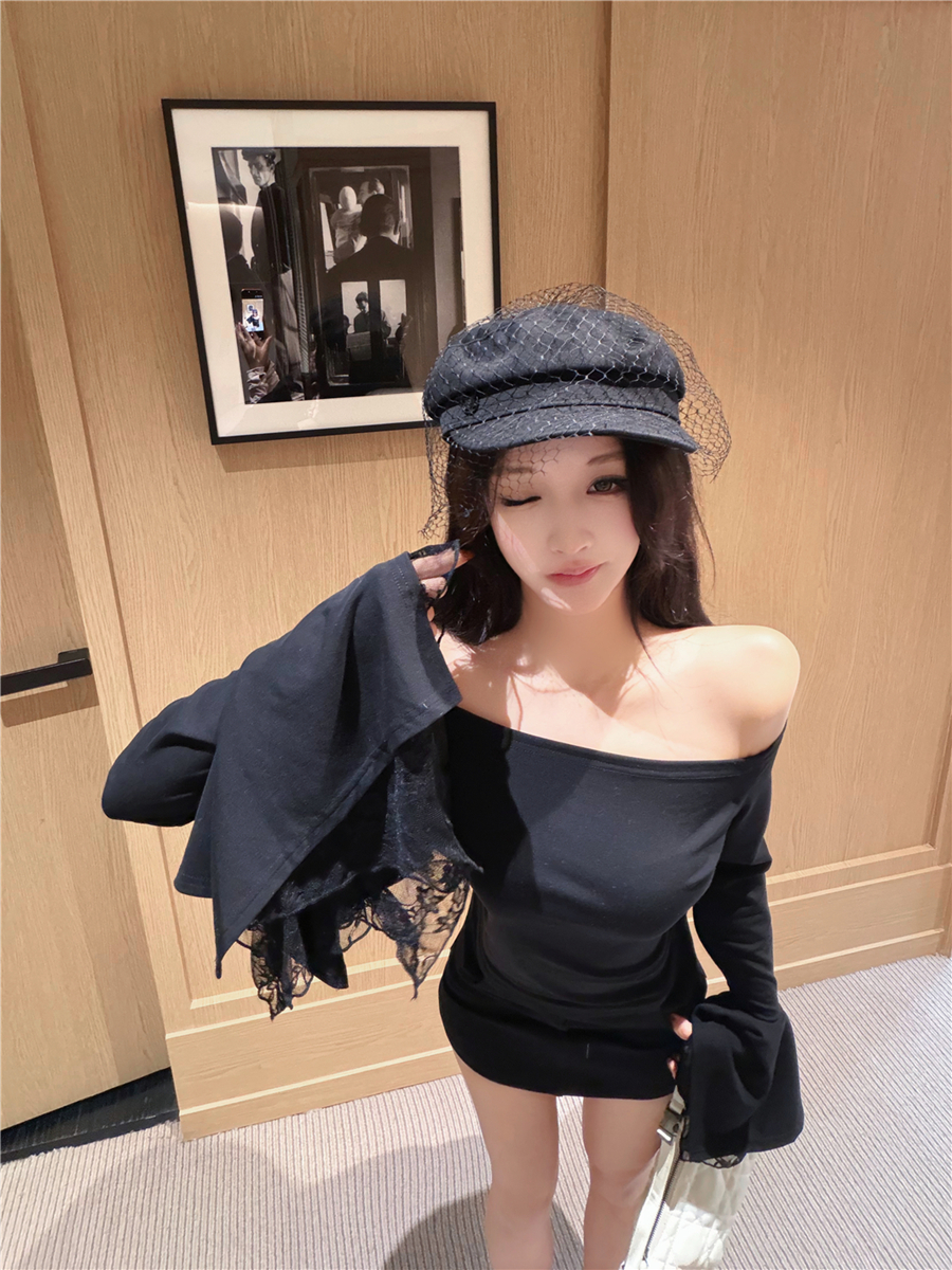 秋装复古性感蕾丝拼接大喇叭袖一字肩T恤上衣 服裝批發女裝批發服飾貨源