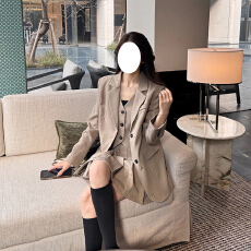 批发大码女装2025年新款春<b class='q'>夏</b>秋季气质显瘦刺绣西装马甲百褶裙三件套装