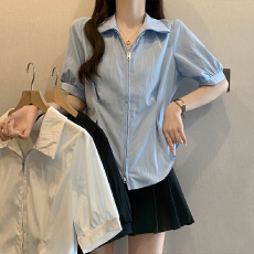 批发实拍大码女夏装新款宽松法式正肩短袖<b class='q'>衬衫</b>胖mm显瘦遮肚Polo领<b class='q'>上衣</b>