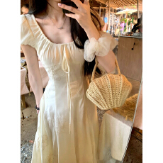 批发一颗甜桃yikett短袖<b class='q'>连衣裙</b>