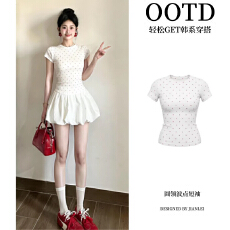 批发白色云朵花苞裙子女早春漂亮套装波点短袖t恤<b class='q'>夏</b>天独特绝美一整套