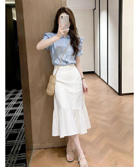 한 부서 미니멀리즘 작은 대중 디자인 센스 관대 한 점잖은 착용 가져 가라. 전체 집합 작은 키 셔츠 반신 치마 세트 여름