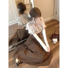 批发日系清楚系温柔套装女秋季新款蕾丝花边拼接上衣+收腰半裙两件套