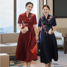 批发妈妈装婚宴礼服十月2025高端年轻旗袍喜婆婆婚礼<b class='q'>连衣裙</b>