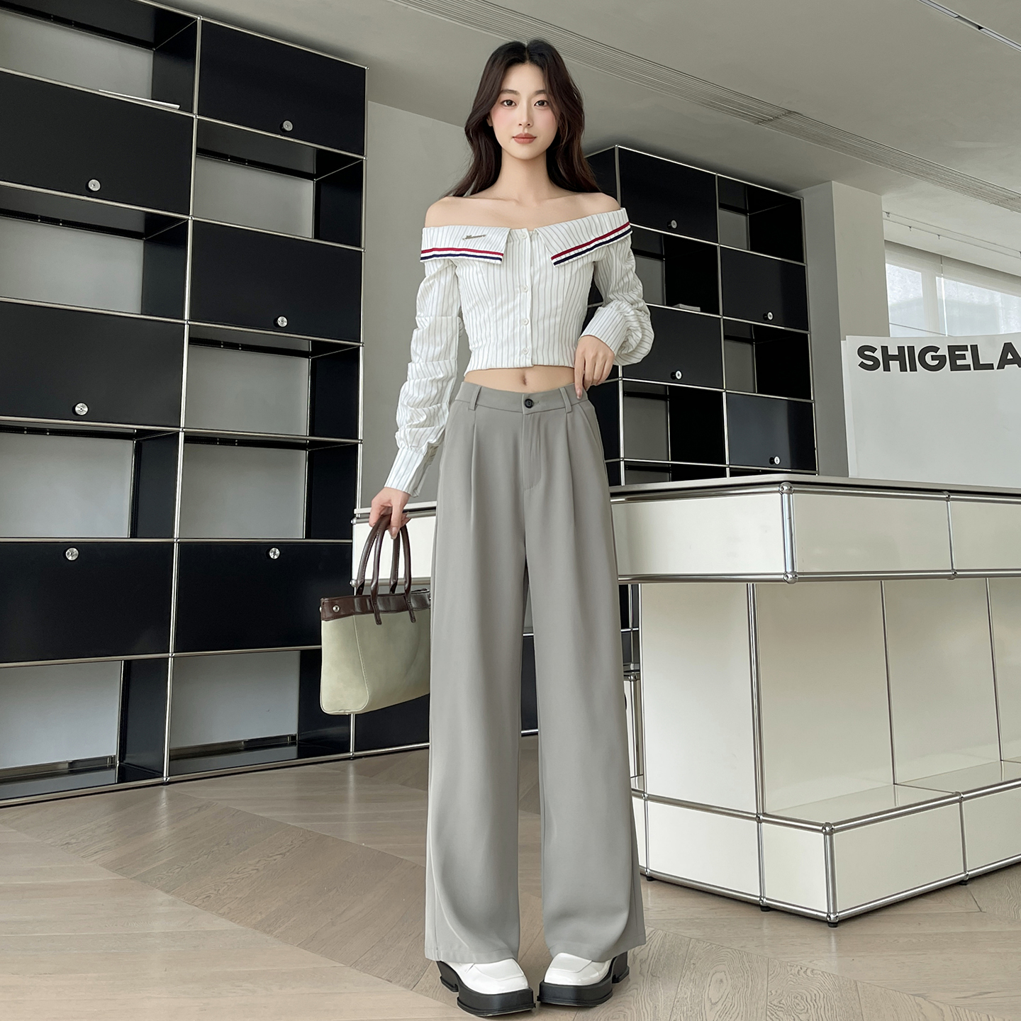 회색 도루 센스 정장 와이드 레깅스 바지 하이웨이스트 슬림해 보이는 루즈핏 스트레이트 출퇴근 다용도 캐주얼 긴 바지