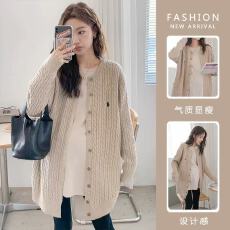 批发新品现货秋冬<b class='q'>外套</b>上衣时尚百搭针织开衫孕妇装<b class='q'>大码</b>女装