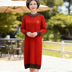 批发红色连衣裙女2025秋冬款长袖高档喜婆婆婚宴<b class='q'>衣服</b>高端羊毛<b class='q'>妈妈</b>裙子
