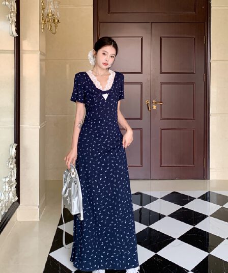실사 빅 사이즈 V넥 레이스 조각 꽃무늬 여성 드레스 여름 마이크로 지방 빅 사이즈 슬림해 보이는 롱 스커트 1871