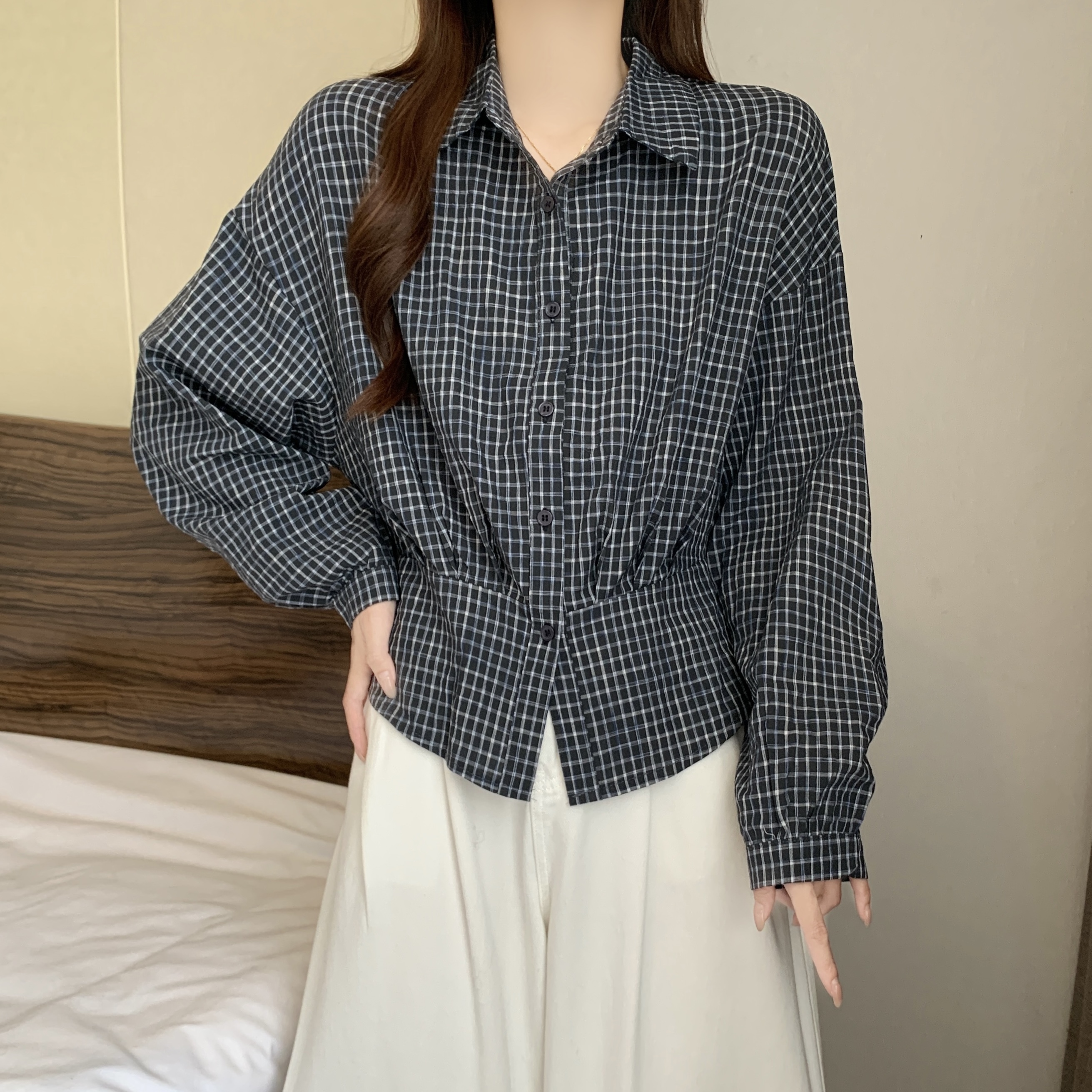 실사 한 부서 POLO 칼라 긴팔 격자 무늬 셔츠 허리 수축 슬림해 보이는 캐주얼 다용도 맨위 여성 트렌디
