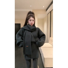 批发冬季新款气质时尚简约纯色百搭套头上衣+<b class='q'>半身裙</b>+围巾针织三件套