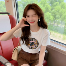 批发新中式国风盘扣绣花圆领冰丝短袖<b class='q'>T</b><b class='q'>恤</b>女夏季新款时尚宽松百搭打底