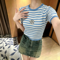 批发敲显篙级感~优雅小香风夏季薄款<b class='q'>山茶花</b>宽松针织条纹针织衫女