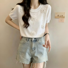 批发2026韩系夏季温柔风立体<b class='q'>花朵</b>钉珠时尚显瘦短袖短袖T恤