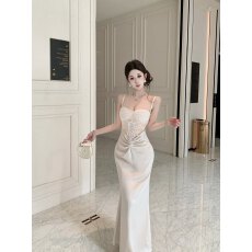 批发实拍 实价 高级感 雷丝拼接吊带晚礼服<b class='q'>连衣裙</b>