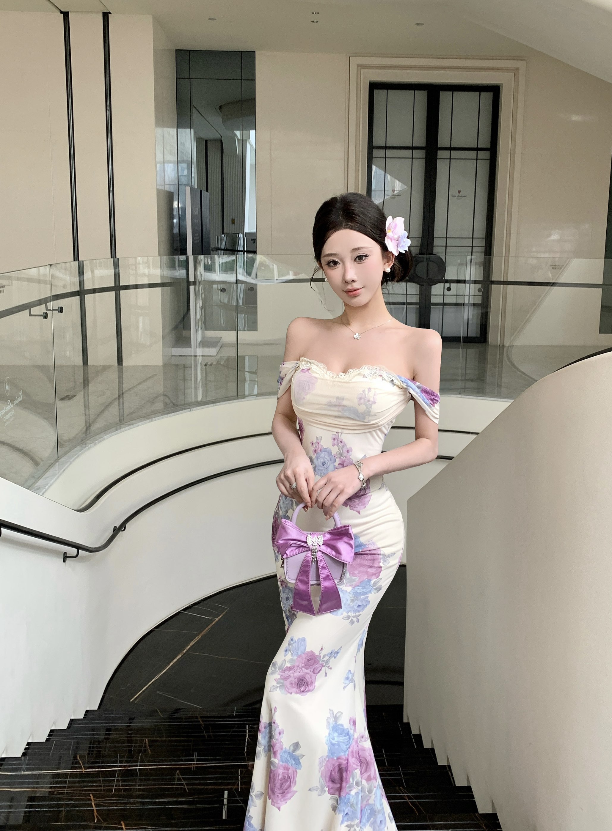 실사 정가 고급 센스 허리 수축 슬림해 보이는 디스플레이 몸 튜브탑 타이트 스커트 디자인 드레스