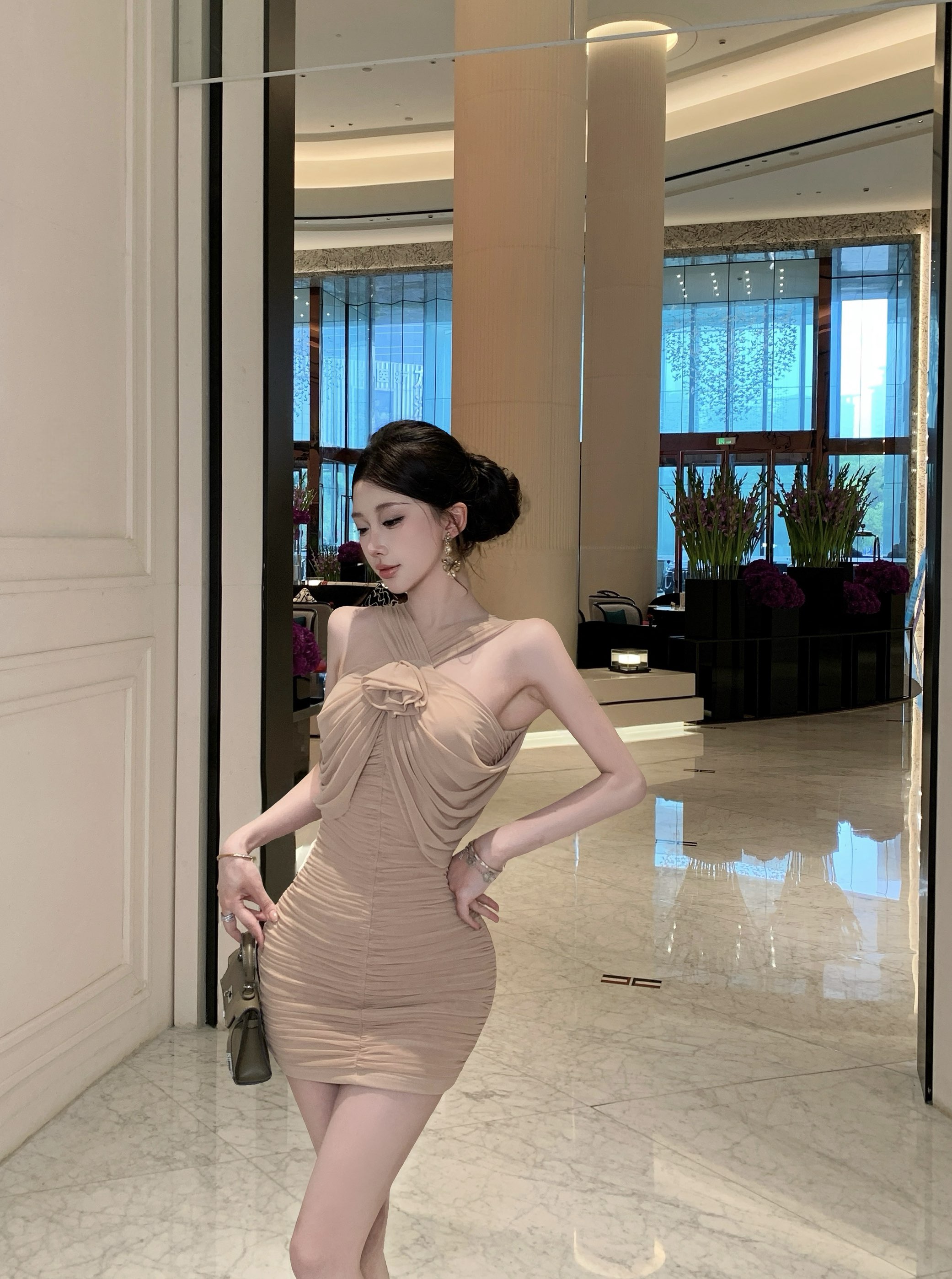 실사 정가 순수한 욕망 섹시함 꽃 주름 타이트 스커트 여름 품격 몸매 가꾸기 슬림해 보이는 망사 치마 여성
