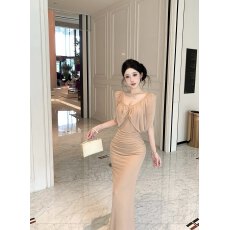 批发实拍 实价 高级感纯欲V领褶皱小飞袖抽褶收腰显瘦包臀连衣裙