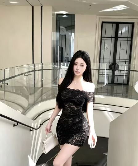 실사 정가 오프숄더 레이스 드레스 순수한 욕망 주름 허리 수축 몸매 가꾸기 슬림해 보이는 타이트 스커트