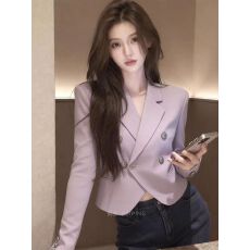 批发轻熟风紫色短款西装<b class='q'>外套</b>女小个子双排扣气质百搭高级感<b class='q'>上衣</b>2026