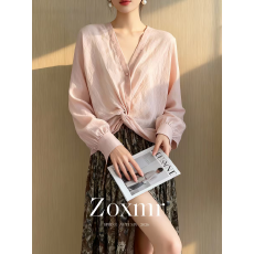 批发2026超火减龄法式上衣小众设计感宽松休闲纽结粉色v领<b class='q'>长袖</b><b class='q'>衬衫</b>女
