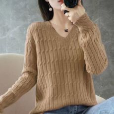 批发半高领毛衣女加厚秋冬新款短款上衣宽松长袖针织衫洋气内搭打底衫