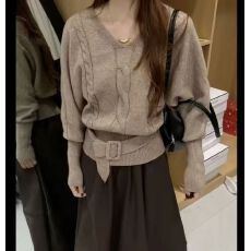 批发2026年春秋季<b class='q'>女</b>装V领宽松落肩长袖<b class='q'>针织衫</b>上衣系带毛衣