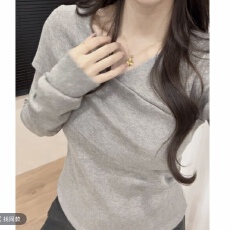 批发实价~大码<b class='q'>秋</b>冬慵懒设计感交叉显瘦百搭针织上衣