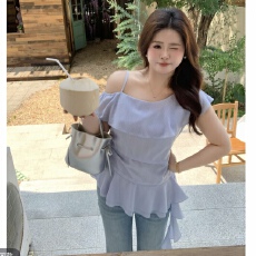 批发大码~微胖定制韩系斜肩<b class='q'>短袖</b>不规则荷叶边<b class='q'>修身</b>短款上衣